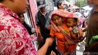 Hal ini sudah mereka lakukan selama 2 bulan di daerah Mampang Prapatan.