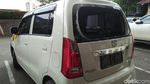 Mobil Perampok Penumpang Grab yang Penuh Lubang Diberondong Polisi