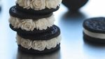 Wouw, Cantiknya! Macaron Ini Dihiasi Bunga-bunga Mungil dari Buttercream