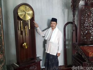 Ini Barang di Dalam Masjid yang Dirusak Pria Tak Dikenal