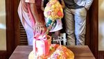 Papa Ganteng, Vino G. Bastian Doyan Kulineran dan Melahap Pete