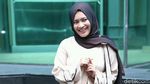 Tampil Berhijab, Ikke Nurjanah Geulis Pisan!