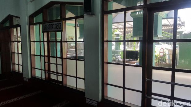 Bagian dalam masjid