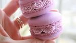 Wouw, Cantiknya! Macaron Ini Dihiasi Bunga-bunga Mungil dari Buttercream