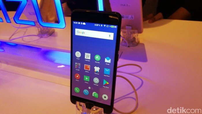 Meizu M6. Foto: Muhamad Alif Goenawan/detikINET Meizu M6. Foto: Muhamad Alif Goenawan/detikINET