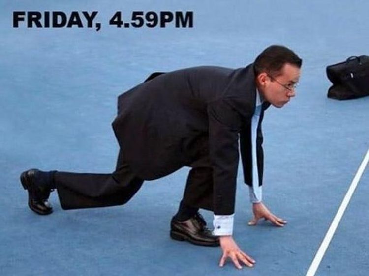 Meme Kocak Hari Jumat Akhirnya Tiba