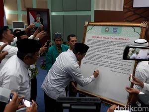 Dewan Masjid Deklarasi Tolak Politisasi Masjid