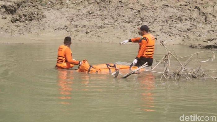 Tak Bisa Berenang, Bocah 13 Tahun Tenggelam di Grobogan