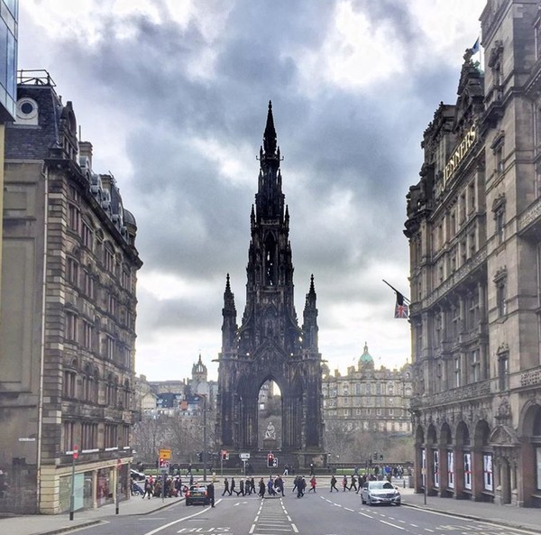 Scott Monumen, salah satu ikon terkenal di Kota Tua Edinburgh (Facebook/This is Edinburgh)