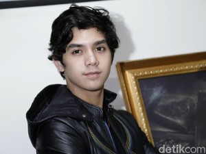 4 Fakta Al Ghazali yang Diisukan Ribut dengan Kekasihnya