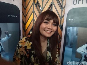 Cuitan Josscy Vallazza Berpuasa, Tepis Isu Rina Nose Pindah Agama?