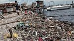 Ancaman Sampah di Pesisir Jakarta