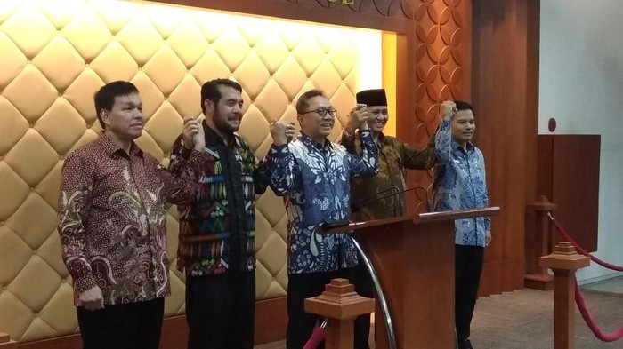 Jelang Pilkada, Ketua MPR: Kandidat Partai Tidak Boleh Cari Uang
