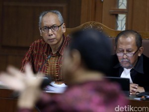 Bimanesh Tegaskan Kecelakaan Novanto Rekayasa