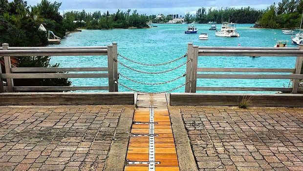 Jembatan Gantung Terpendek Dunia, Kayak Apa Sih?