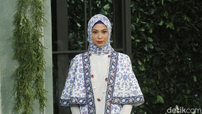 25 Koleksi Hijab Mandjha Ivan Gunawan untuk Lebaran 2018