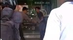 Foto: Detik-detik Polisi Tembak Pria dari Jarak Dekat yang Viral