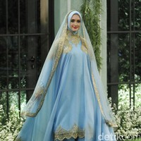 Koleksi Lebaran 2018 dari label hijab Mandjha Ivan Gunawan yang dipamerkan dalam fashion show di Suasana Restaurant, Aston Kuningan, Rabu, [25/4/2018]. [Foto: Mohammad Abduh/Wolipop]