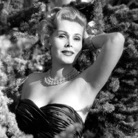 Dari George Sanders, hati Zsa Zsa berlabuh pada seorang konglomerat Herbet Hutner. Mereka menikahpada 1962, tapi bercerai lagi empat tahun kemudian. Foto: Getty Images