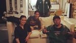 Papa Ganteng, Vino G. Bastian Doyan Kulineran dan Melahap Pete
