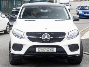Koleksi Mobil Pemain Liverpool yang Ceploskan Gol ke Gawang Porto