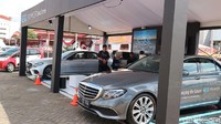 Deretan mobil tersebut antara lain Mercedes-Benz EQ. Foto: Dina Rayanti