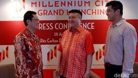 Tan Kian selaku President Director Millennium City “Kami tidak sekedar membangun perumahan saja tetapi kami akan membangun sebuah kota baru dengan fasilitas lengkap sehingga Millennium City nanti kedepannya akan menjadi Central di kawasan Serpong”.