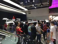 Xpander yang Masih Dikerubungi Warga Jakarta 