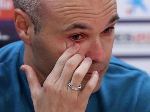 Usai Tinggalkan Barca, Iniesta Mau ke Mana?