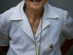 Potret Senyuman Menawan Warga Korea Utara