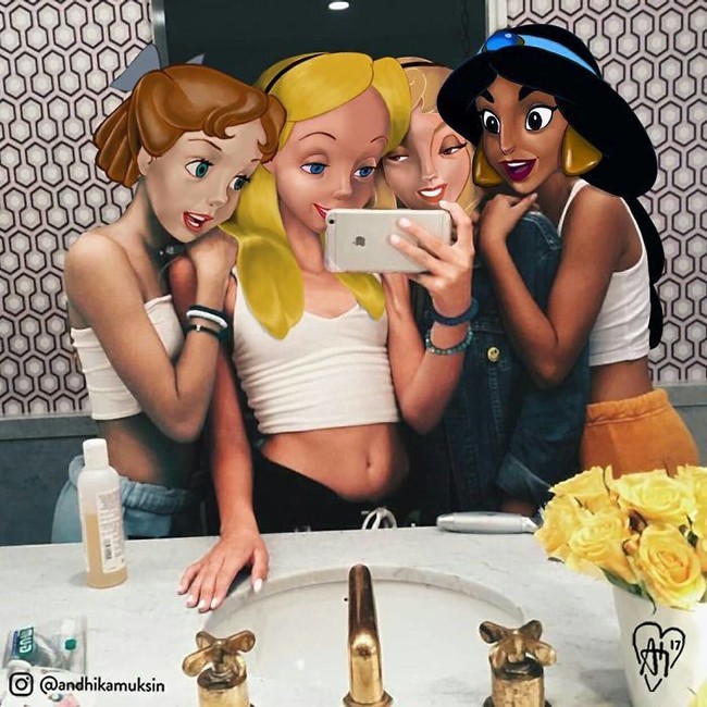Putri Disney sama seperti kita, suka selfie di kamar mandi yang bagus. Foto: Dok. Instagram/Andhika Muksin