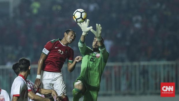 Hansamu Yama berteman akrab dengan Febri Hariyadi karena sering mendapat panggilan Timnas Indonesia.