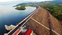 Bendungan Jatigede di Sumedang, Jawa Barat. Proyek senilai Rp 4,82 triliun rampung di 2016.Foto: Kementerian PUPR