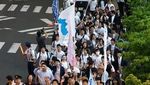 Momen Kegembiraan Warga Korea di Jepang Atas Pertemuan Kim-Moon