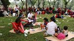 Waduh Sampah Berserakan di Monas
