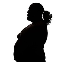 Aku melakukan ini demi istriku karena aku sangat bahagia. Aku dan istriku berusaha memiliki anak selama dua tahun. Selalu negatif dan negatif, sampai suatu saat aku mengetahui dia hamil dan aku sangat gembira. Foto: Dok. Unilad