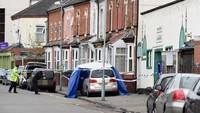 Investigasi lebih jauh masih dilakukan untuk mengetahui apakah insiden ada kaitan dengan aksi teror atau tidak (Foto: Dok. Caters News Agency via Metro.co.uk)