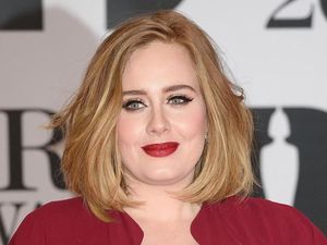 Usai Pisah dari Suami, Adele Pacaran dengan Penyanyi Ini