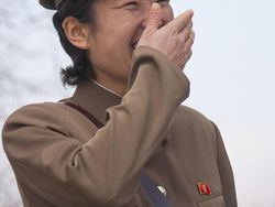 Potret Senyuman Menawan Warga Korea Utara