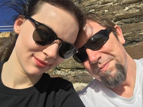 Putuskan Pacar yang Muda, Remaja Ini Pilih Pria Lebih Tua dari Ayahnya