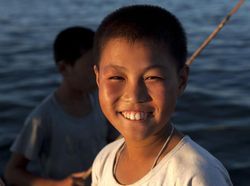 Potret Senyuman Menawan Warga Korea Utara