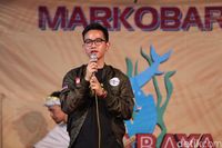 Gibran Rakabuming Sajikan Markobar Buat Warga Surabaya Barat