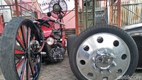 Bahkan, ada beberapa yang tidak memiliki identitas rangka atau dibangun dari nol. Foto: Ruly Kurniawan