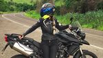Cewek Brazil yang Doyan Naik Moge
