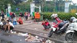 Foto: Sampah Sisa Acara Sembako di Monas Masih Dibersihkan