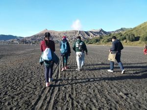 Hati-hati! Badai Pasir Melanda Bromo