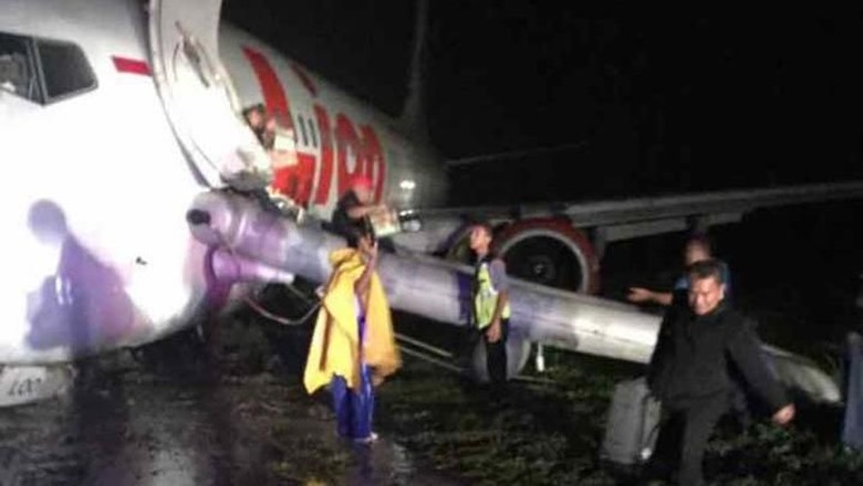 Lion Air Tergelincir, Bandara Gorontalo Ditutup Sampai 08.40 Wita Lion Air Tergelincir, Bandara Gorontalo Ditutup Sampai 08.40 Wita