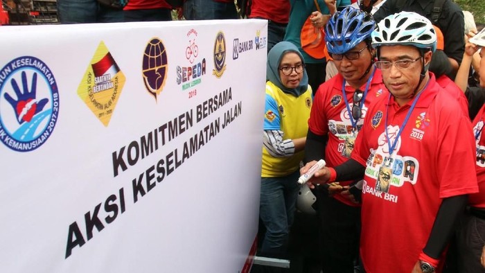 Menhub Minta Operator Hias Kendaraan Bertema Asian Games