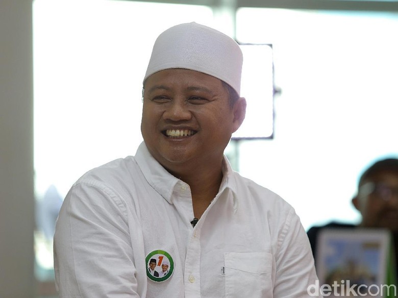 Wagub Uu Siap Bersaksi di Sidang Korupsi Dana Bansos Tasik Wagub Uu Siap Bersaksi di Sidang Korupsi Dana Bansos Tasik