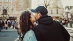 Bikin Baper! Lihat Kemesraan Chicco Jerikho dan Putri Marino di London